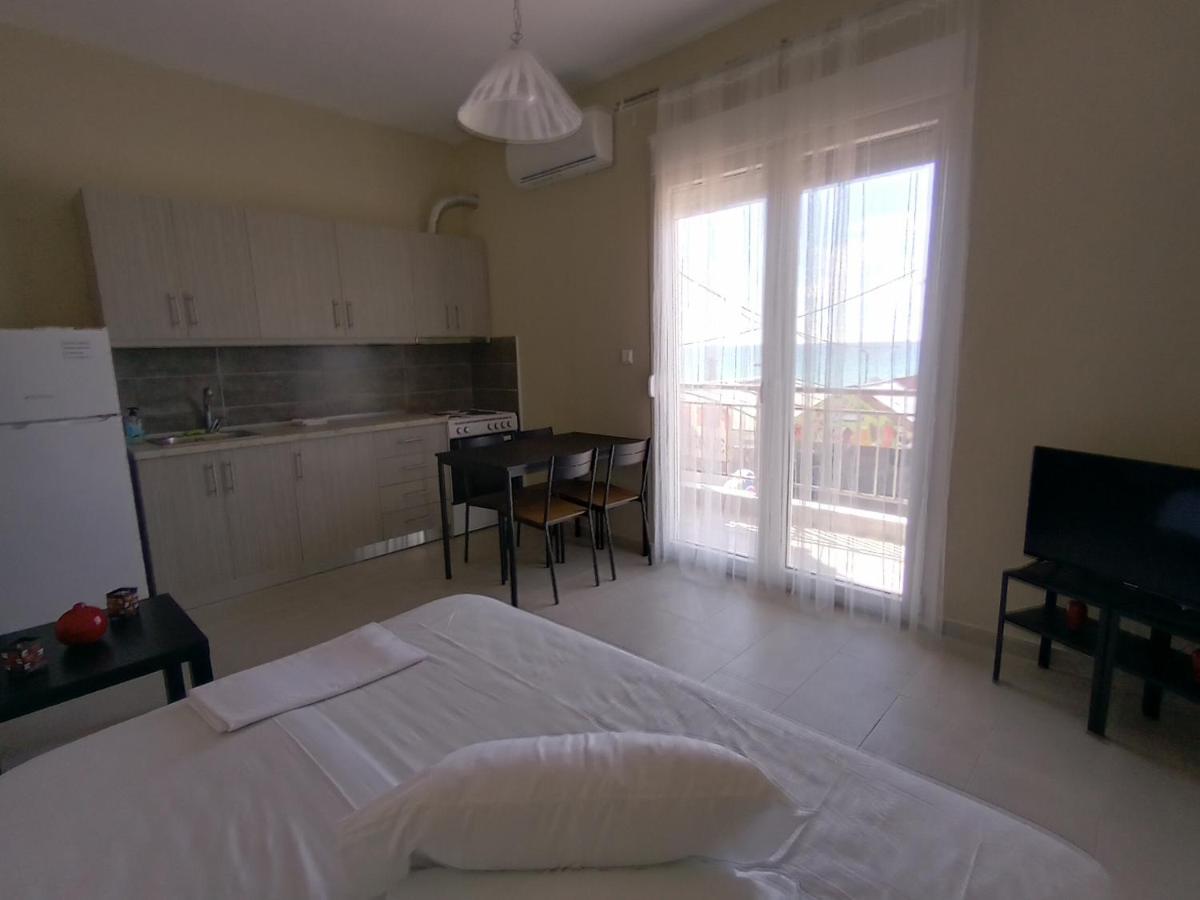 Katerina Apartment Nea Plagia Luaran gambar